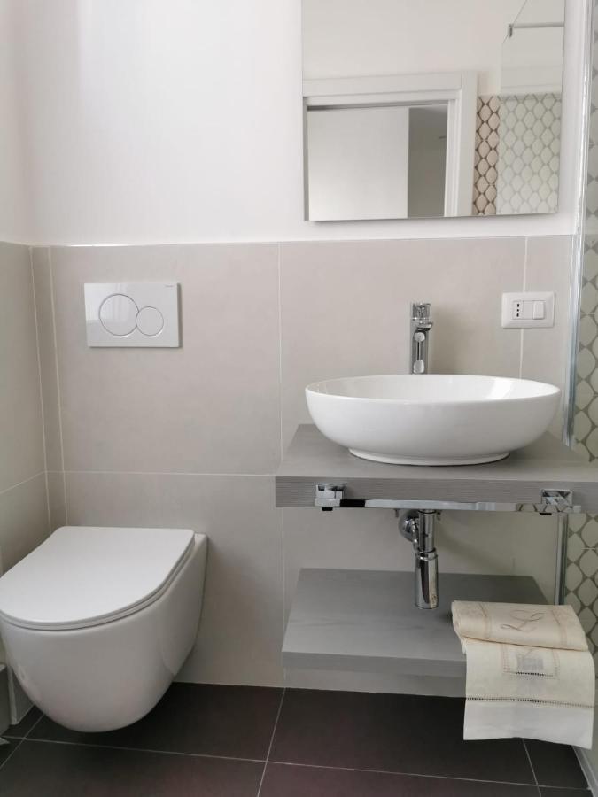 Dimora Nalu Appartement Bari Buitenkant foto